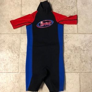 Wet suit size youth small